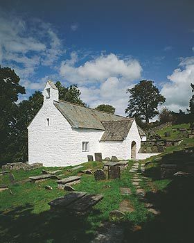 Llangar Church 075-000-230.jpg